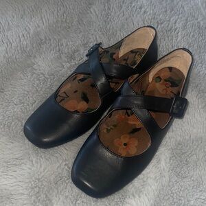 B.O.C Black Mary Jane Women's Shoes Sz 10M like new